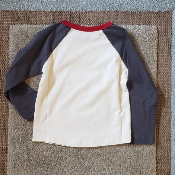 Gymboree long sleeve graphic tee. - Picture 2 of 2